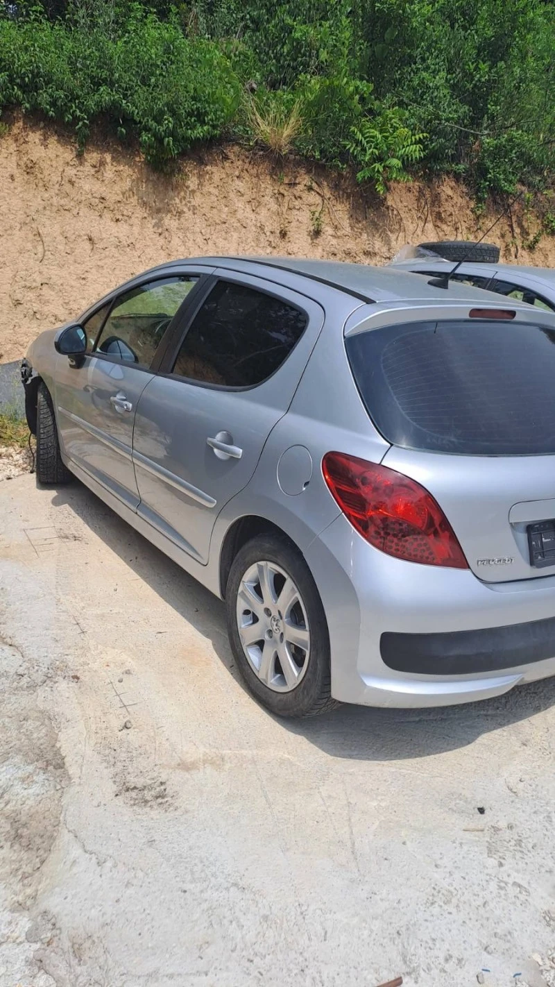 Peugeot 207 1600HDI, снимка 1 - Автомобили и джипове - 41480393