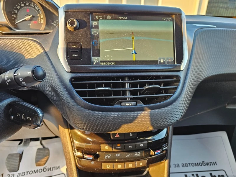 Peugeot 2008 1.6HDI NAVI, снимка 15 - Автомобили и джипове - 44349684