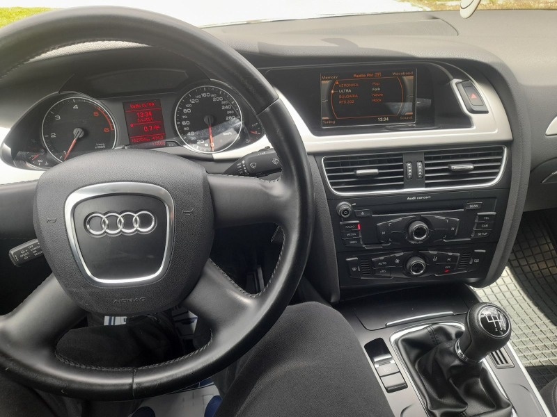 Audi A4 B8, снимка 2 - Автомобили и джипове - 46398996