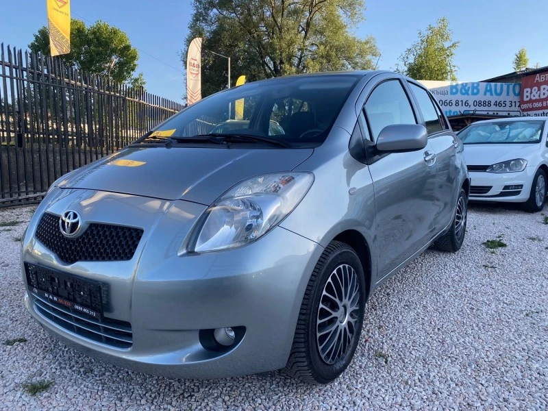 Toyota Yaris 1.3 Бензин, АВТОМАТ, ТОП, снимка 1 - Автомобили и джипове - 46456079