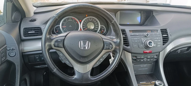 Honda Accord 2.2i-DTEC EXECUTIVE, снимка 9 - Автомобили и джипове - 47315211