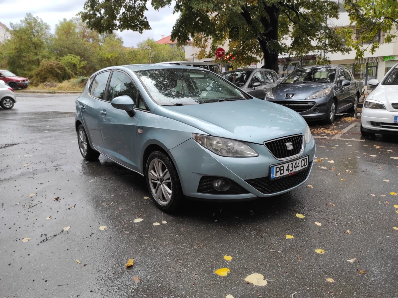 Seat Ibiza 1.4 Газ * клима* , снимка 1 - Автомобили и джипове - 47398720