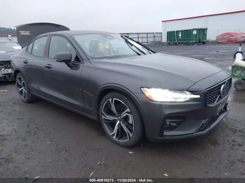 Volvo S60 B5 PLUS DARK THEME / КРАЙНА ЦЕНА ДО БЪЛГАРИЯ!!!, снимка 1 - Автомобили и джипове - 48244096