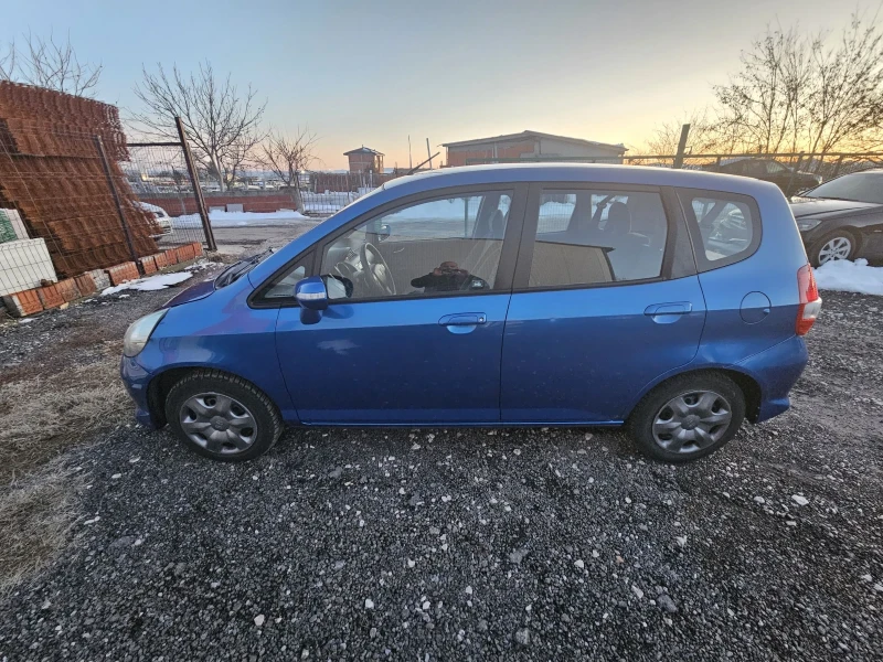 Honda Jazz 1.3 I-DSI, снимка 4 - Автомобили и джипове - 48743665