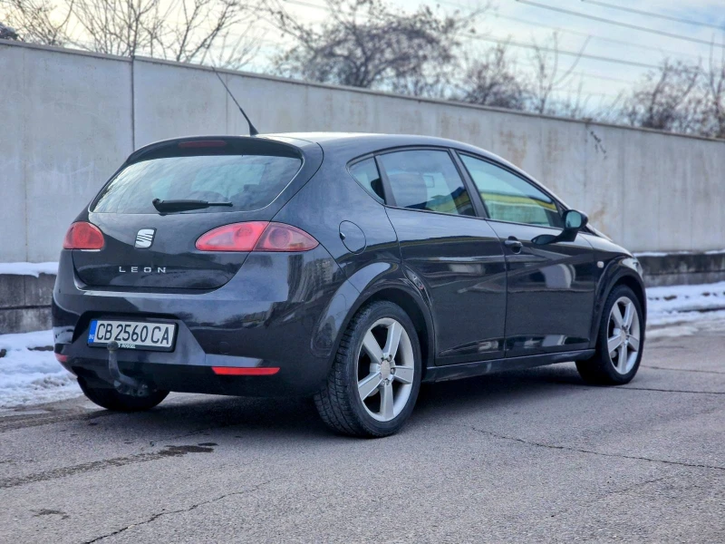 Seat Leon, снимка 6 - Автомобили и джипове - 49239089