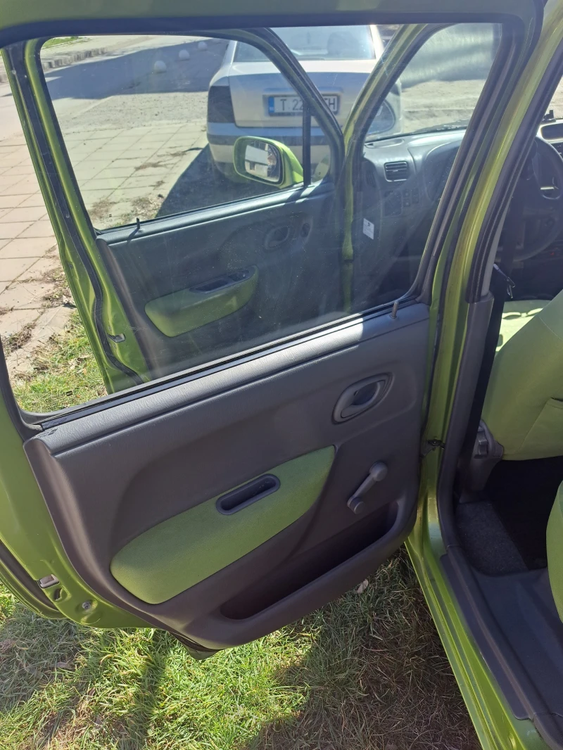 Opel Agila, снимка 7 - Автомобили и джипове - 49430107