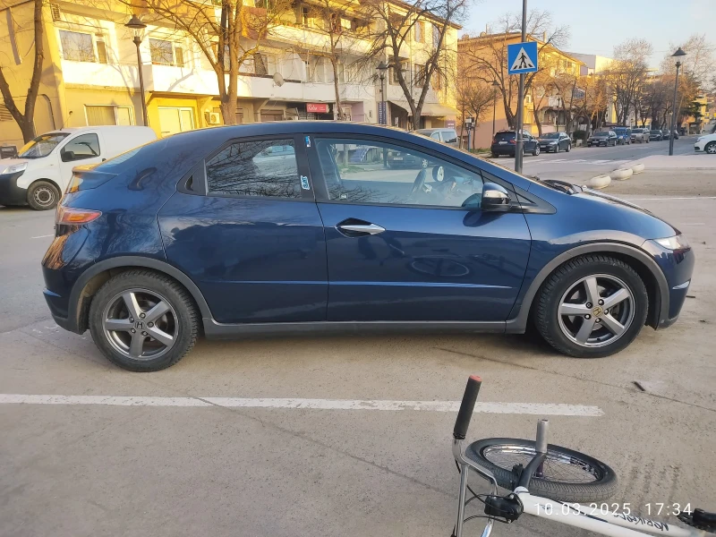 Honda Civic, снимка 2 - Автомобили и джипове - 49455412