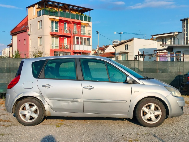 Renault Scenic 1.5 D, снимка 6 - Автомобили и джипове - 52078768