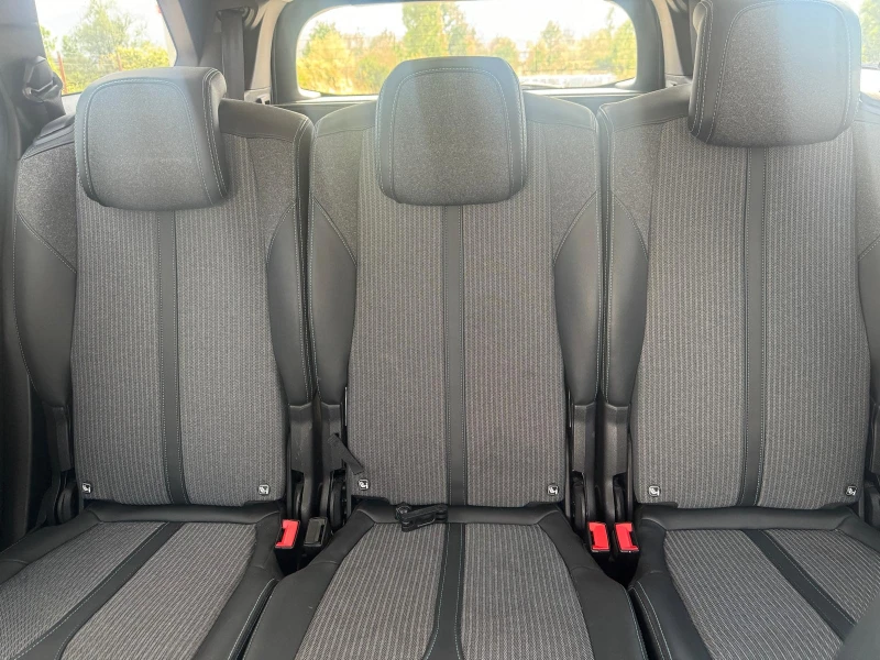 Peugeot 5008 7 МЕСТА, снимка 10 - Автомобили и джипове - 52529152