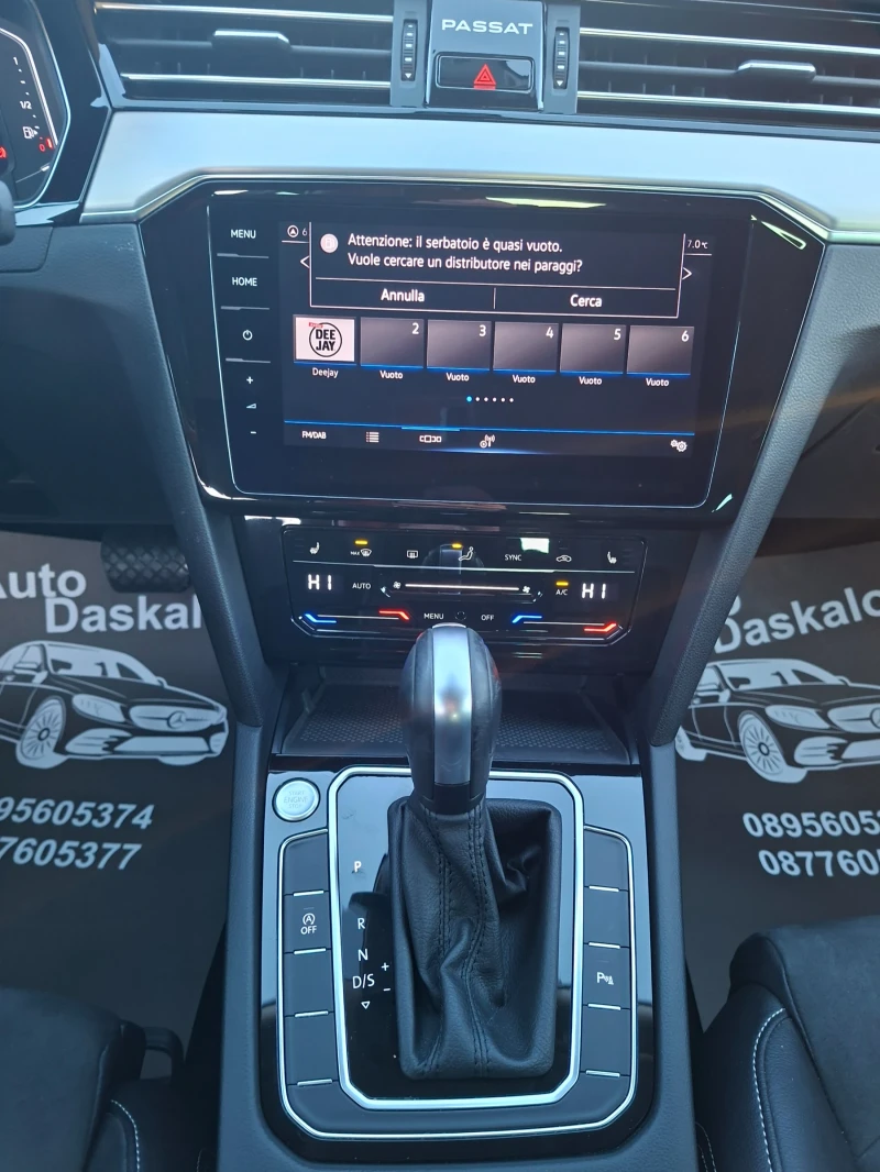 VW Passat 2, 0 tdi Highine* Digital* Matrix* Face, снимка 17 - Автомобили и джипове - 52860260