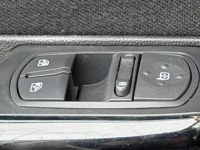 Opel Corsa 1.2 Газ, снимка 13 - Автомобили и джипове - 52976265