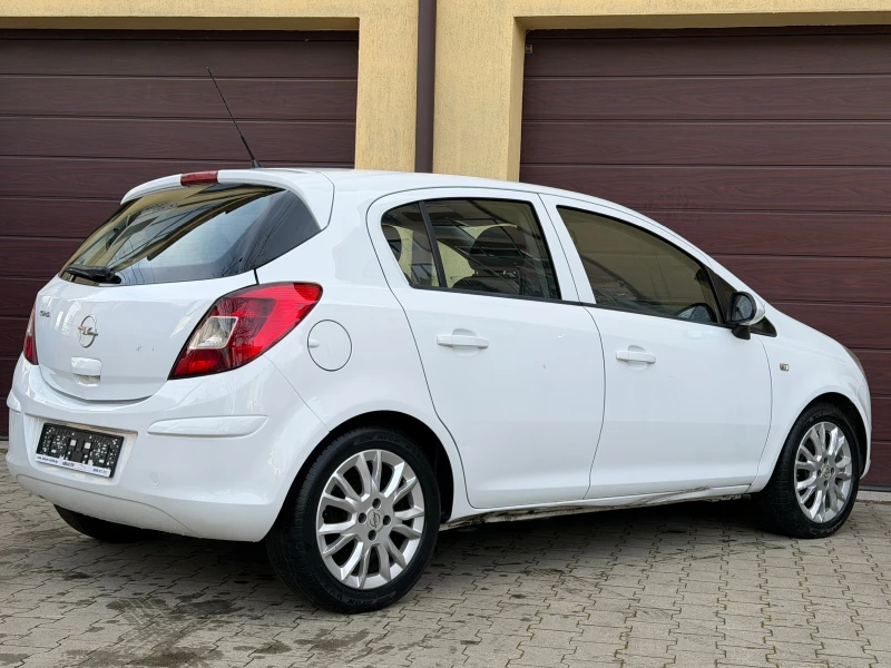 Opel Corsa 1.2 Газ, снимка 4 - Автомобили и джипове - 52976265