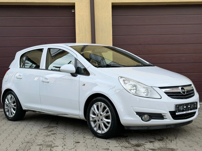 Opel Corsa 1.2 Газ, снимка 3 - Автомобили и джипове - 52976265