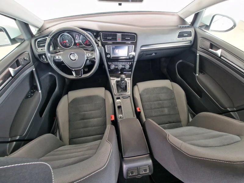 VW Golf 2.0 150kc, снимка 14 - Автомобили и джипове - 53367902