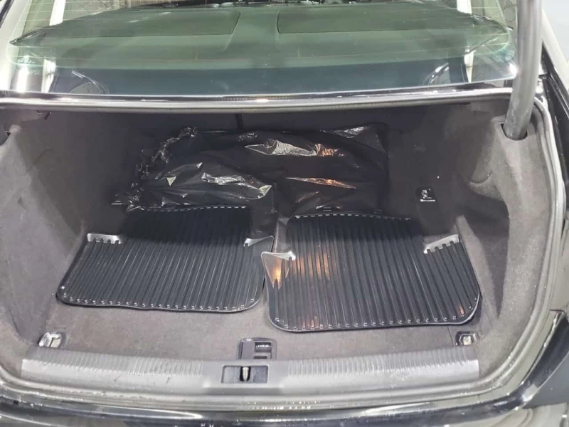 Audi A4 * 4DR SDN AUTO QUATTRO * CARFAX * ЦЕНА ДО БГ, снимка 15 - Автомобили и джипове - 53564192