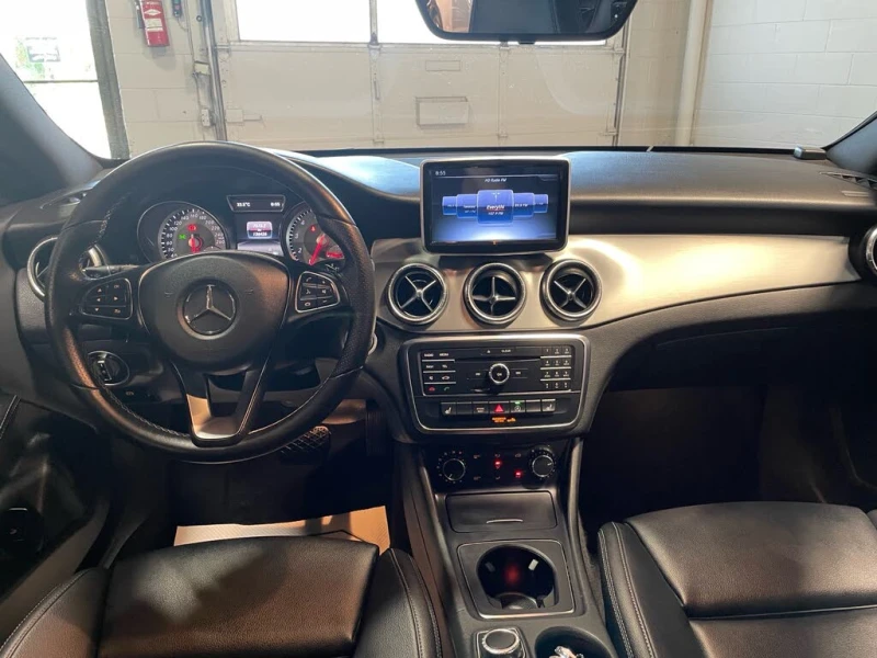 Mercedes-Benz CLA 250 4 MATIC * АвтоКредит(ЦЕНА ДО БГ), снимка 10 - Автомобили и джипове - 53586980