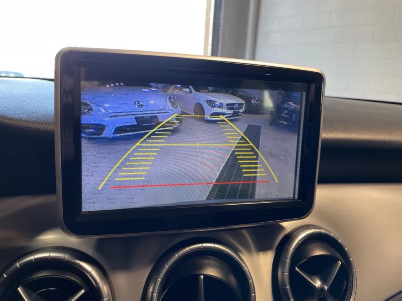 Mercedes-Benz CLA 250 4 MATIC * АвтоКредит(ЦЕНА ДО БГ), снимка 16 - Автомобили и джипове - 53586980