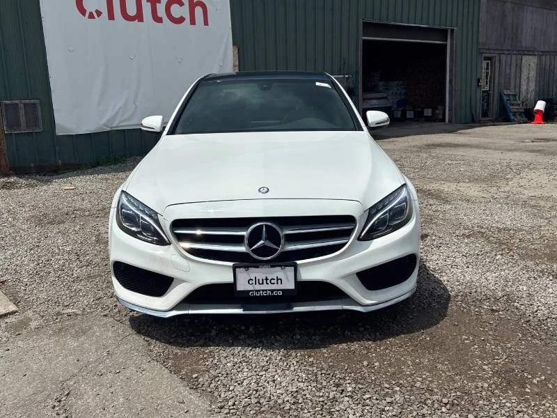 Mercedes-Benz C 300 * 4MATIC * ЧЕРВЕНА КОЖА * PANO * АВТОКРЕДИТ, снимка 2 - Автомобили и джипове - 54876128