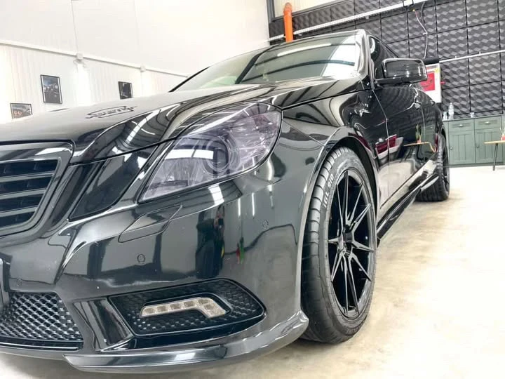 Mercedes-Benz E 350, снимка 6 - Автомобили и джипове - 56543365