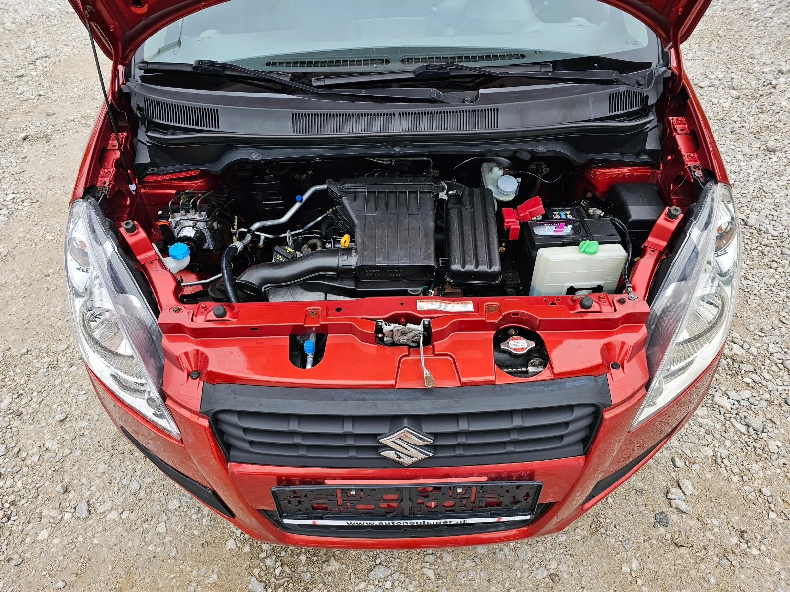 Suzuki Splash 1.0 БЕНЗИН ! ! РЕАЛНИ КИЛОМЕТРИ ! ! КЛИМАТИК | Mobile.bg — изображение 16