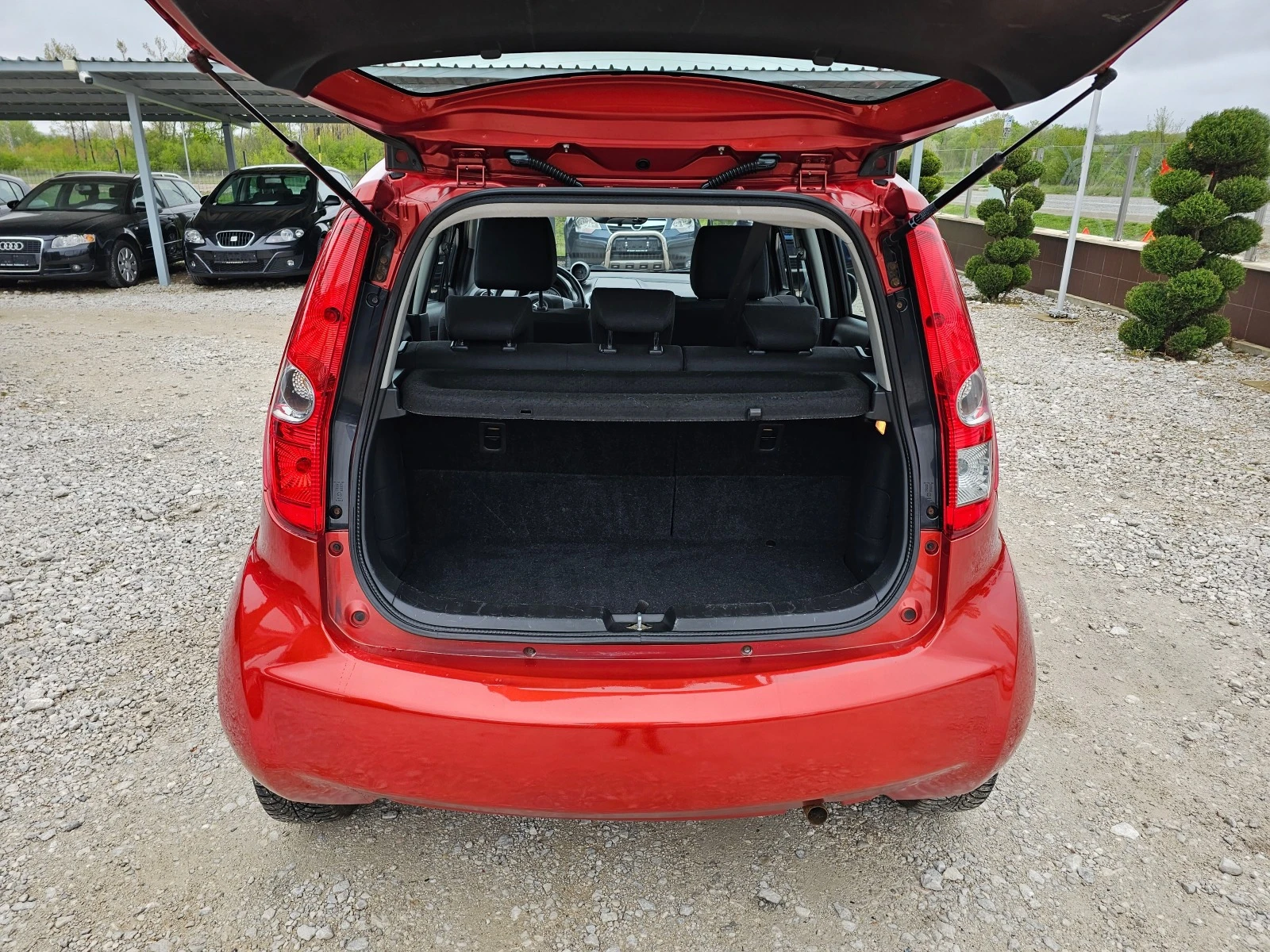 Suzuki Splash 1.0 БЕНЗИН ! ! РЕАЛНИ КИЛОМЕТРИ ! ! КЛИМАТИК | Mobile.bg — изображение 15