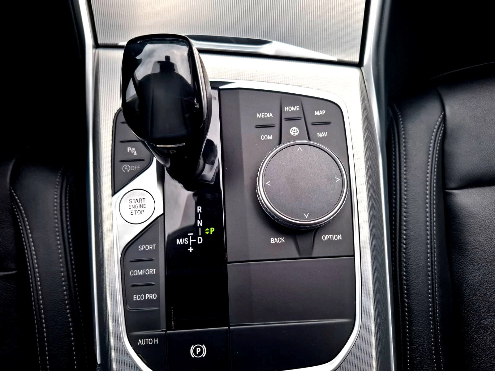 BMW 320 d Touring XDrive  | Mobile.bg   16