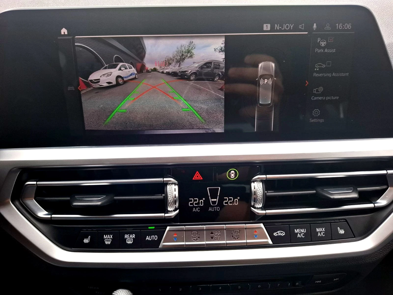 BMW 320 d Touring XDrive  | Mobile.bg   15