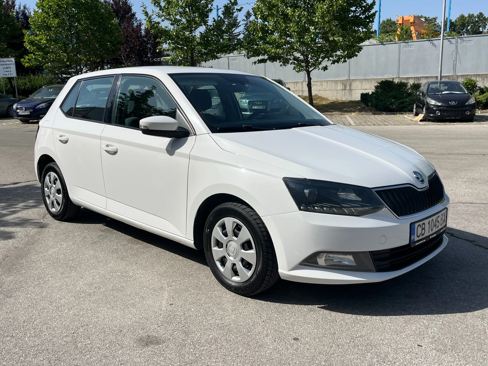 Skoda Fabia Фабрична ГАЗ - изображение 6