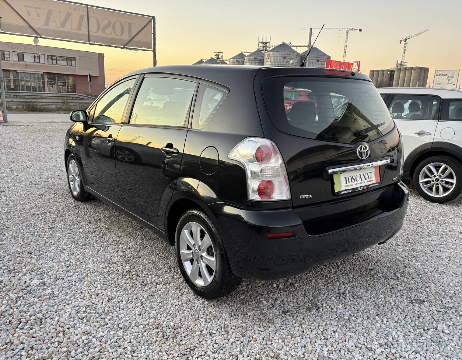 Toyota Corolla verso 2.2d4d* 136..* Face* Navi*  | Mobile.bg   3