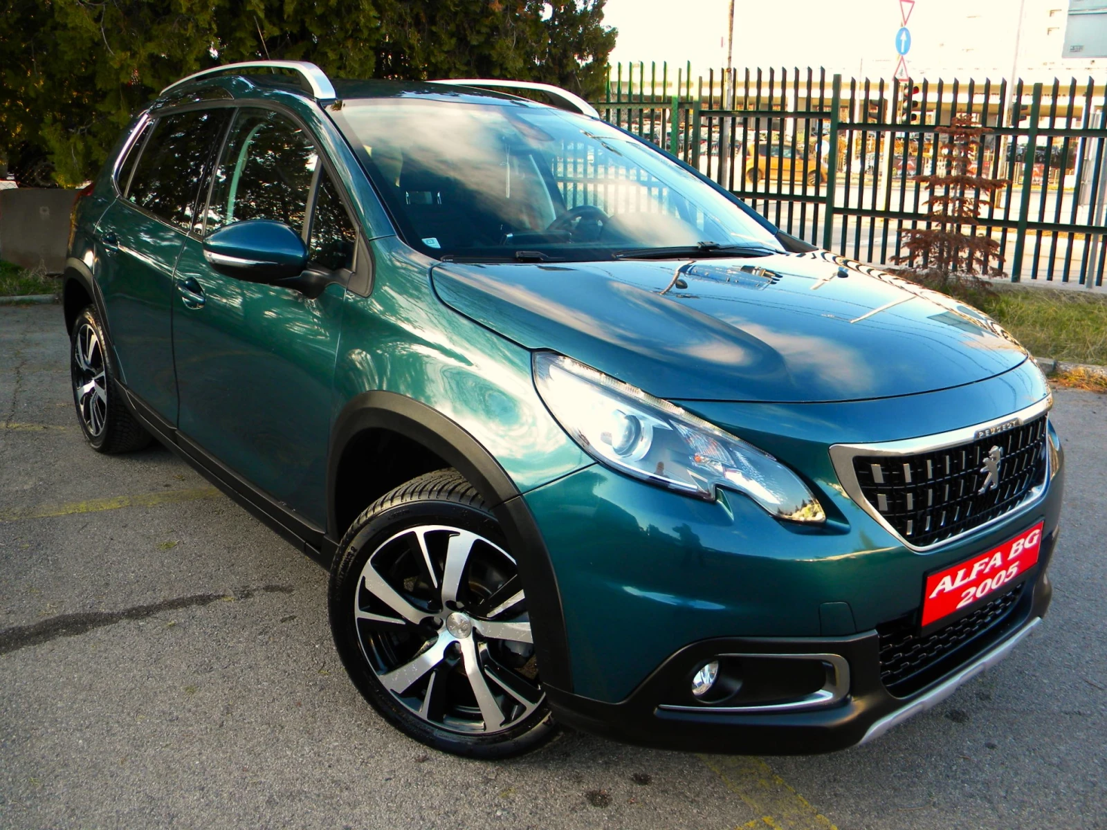 Peugeot 2008 112000��* FACE LIF�-1.2�URBO* ALLURE* ���� ����* E | Mobile.bg � ����������� 1