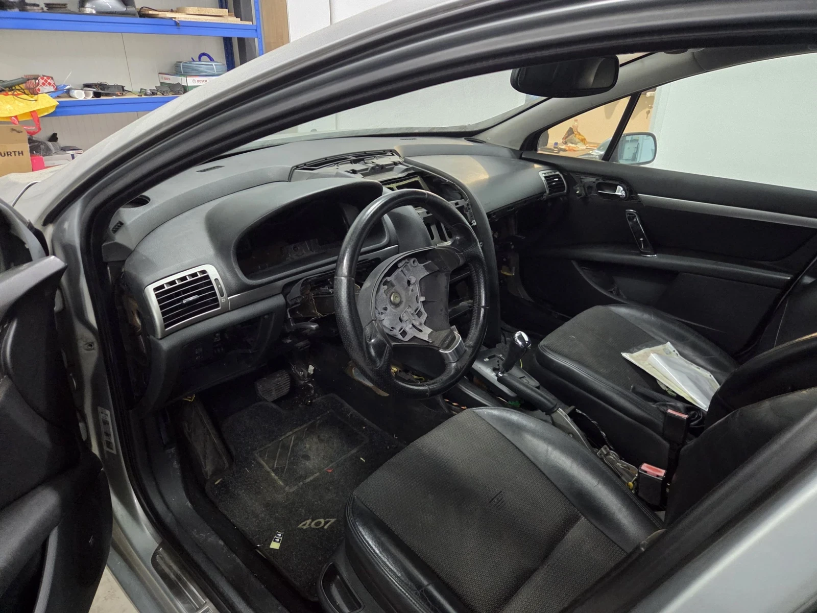 Peugeot 407 2.7 HDI - изображение 8