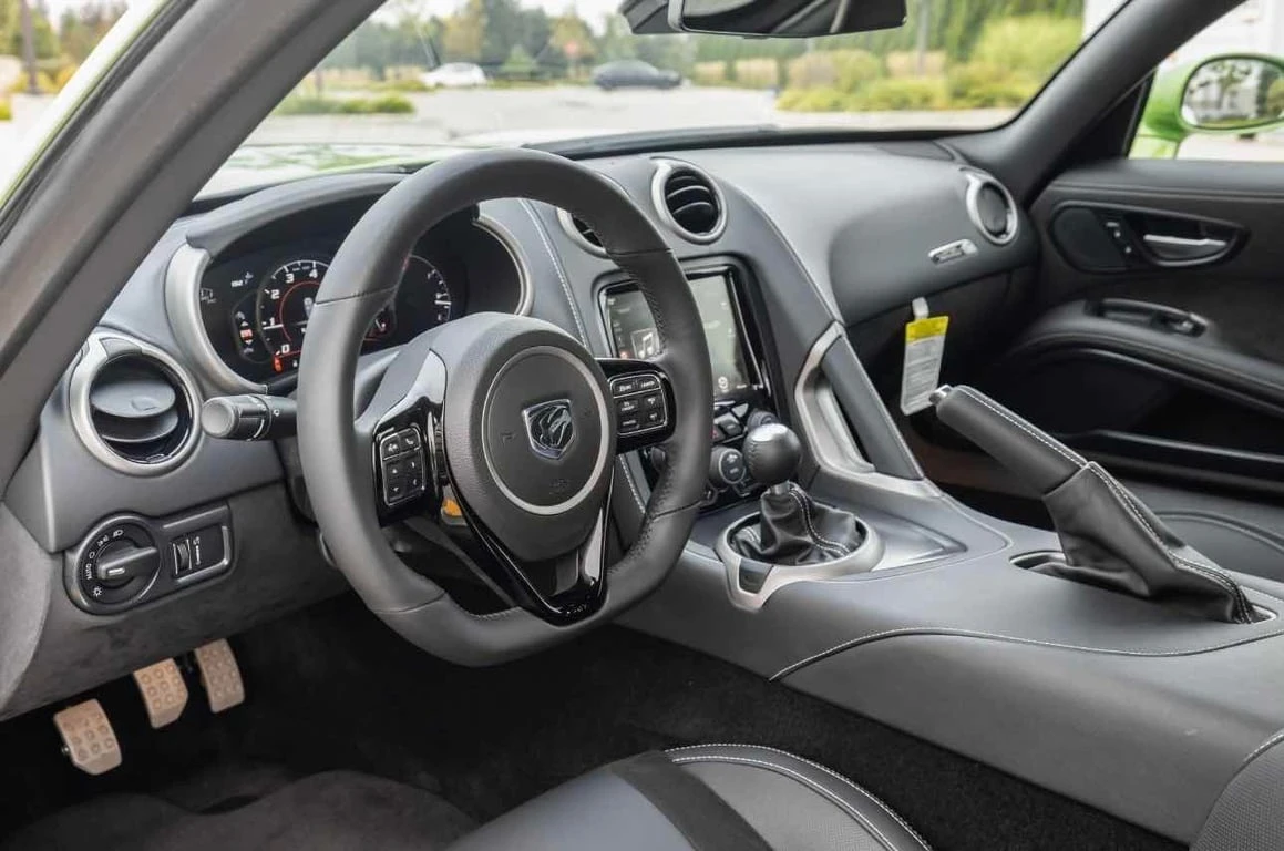 Dodge Viper * GTC * CARFAX * ЦЕНА ДО БГ - изображение 5