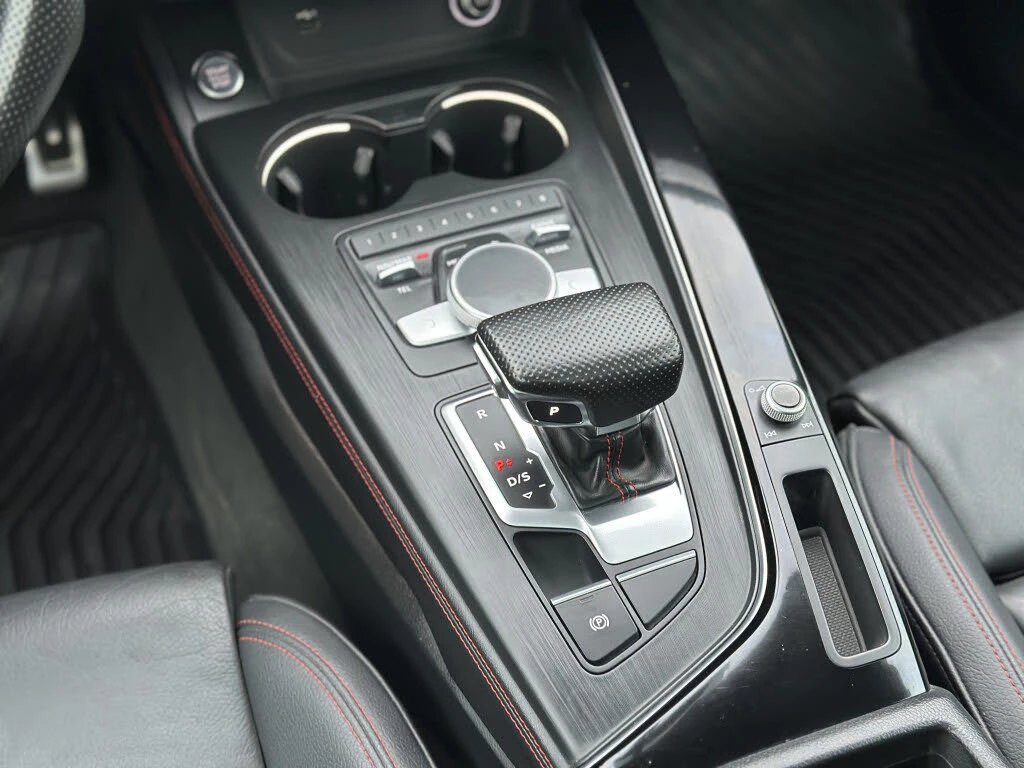 Audi A4 Progressiv AWD* АвтоКредит* (ЦЕНА ДО БГ) - изображение 10