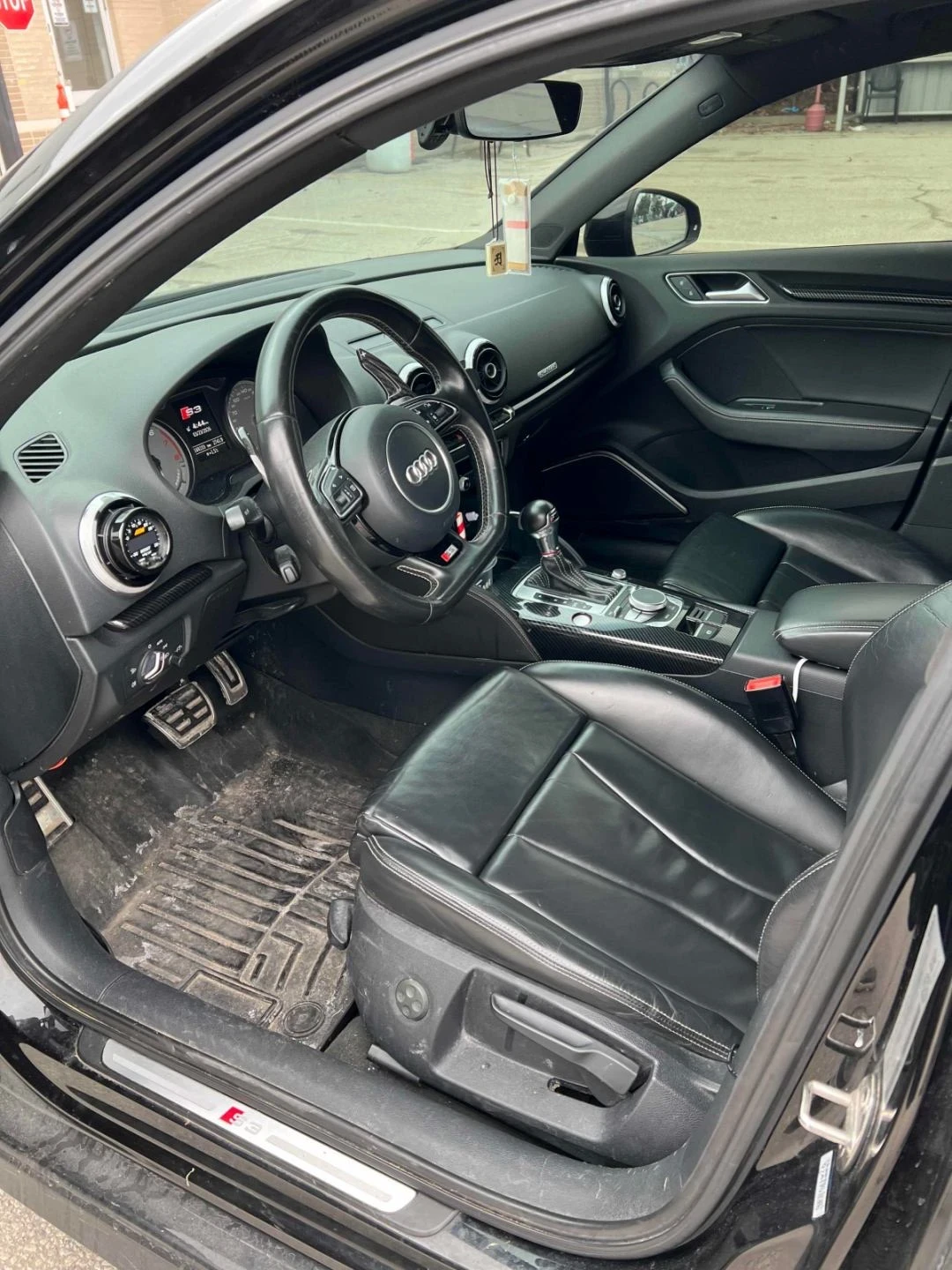 Audi S3 2.0TTechnik* Задна камера* Подгрев* Шибидах* B&O, снимка 7 - Автомобили и джипове - 53979541