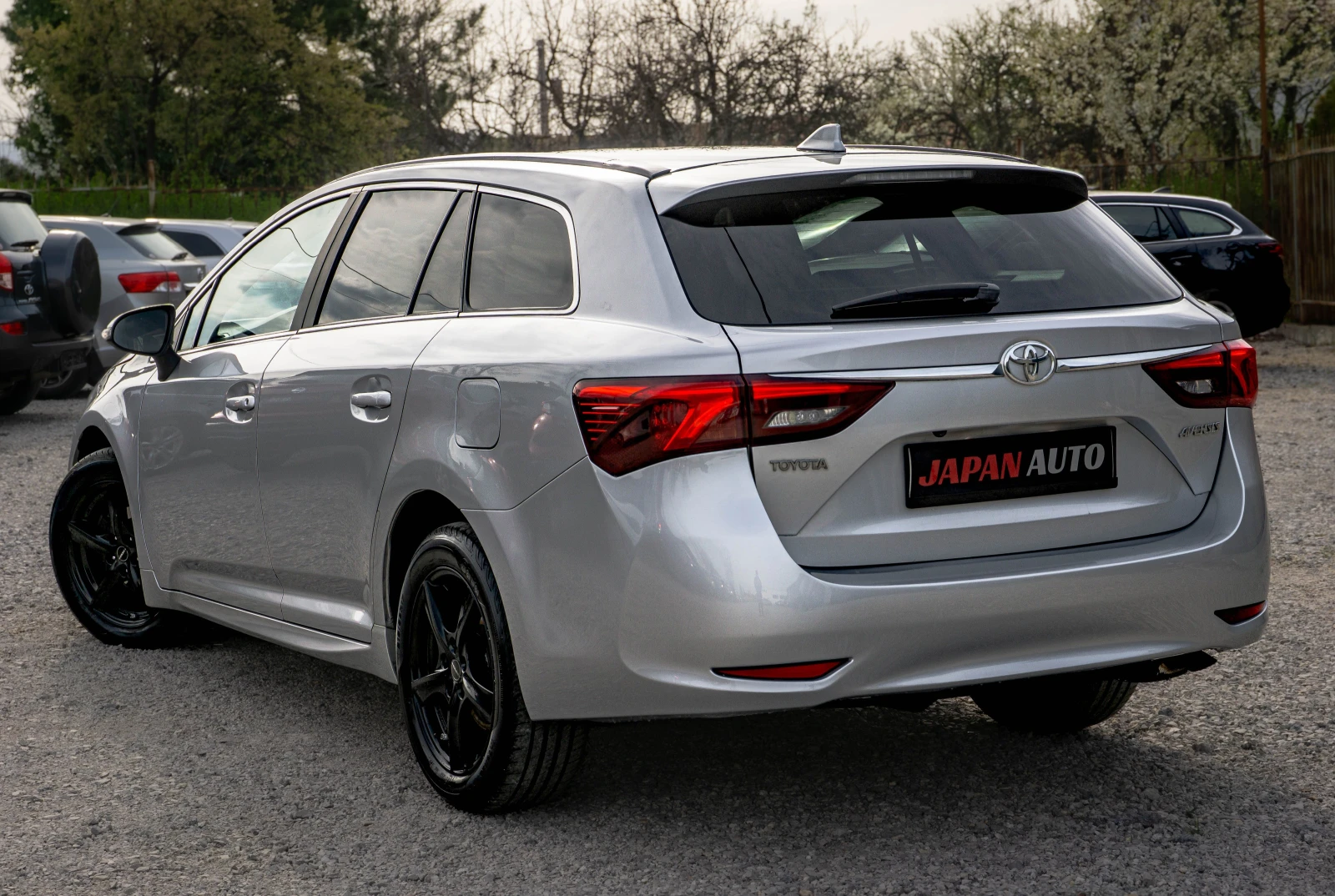Toyota Avensis 1.8 ������ � ��������! ���! ���� ����! � �������� | Mobile.bg � ����������� 6