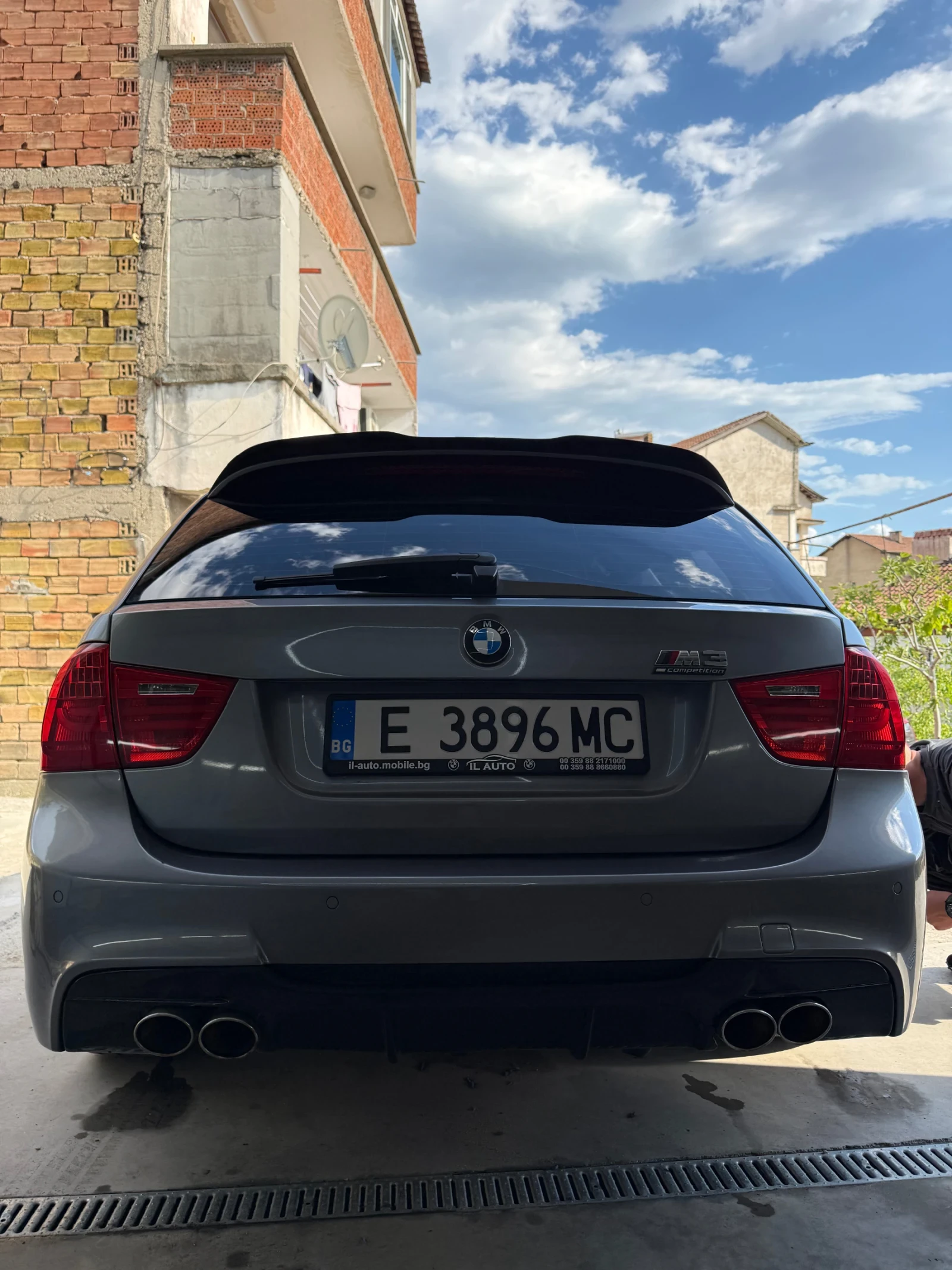 BMW 320, снимка 5 - Автомобили и джипове - 54430059
