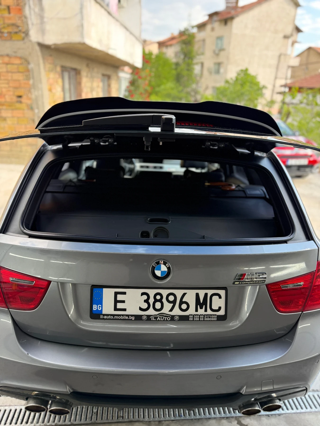 BMW 320, снимка 6 - Автомобили и джипове - 54430059