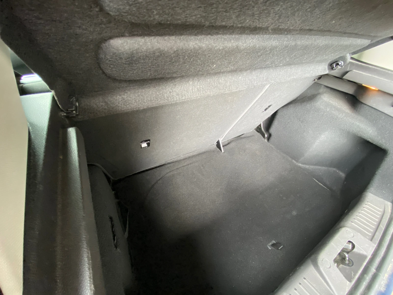 Ford Fiesta, снимка 14 - Автомобили и джипове - 54654346