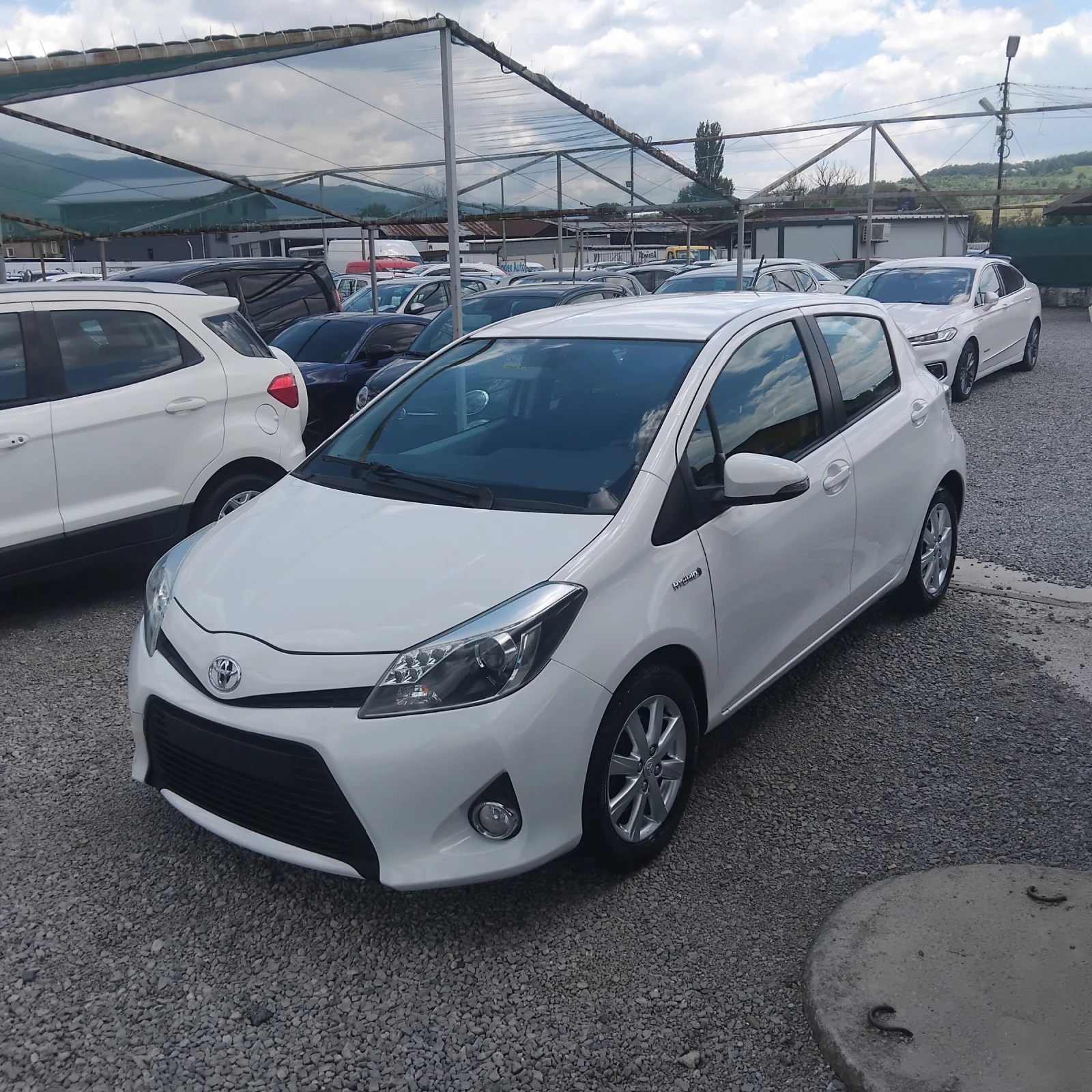 Toyota Yaris 1.5Hybrid 127000KM