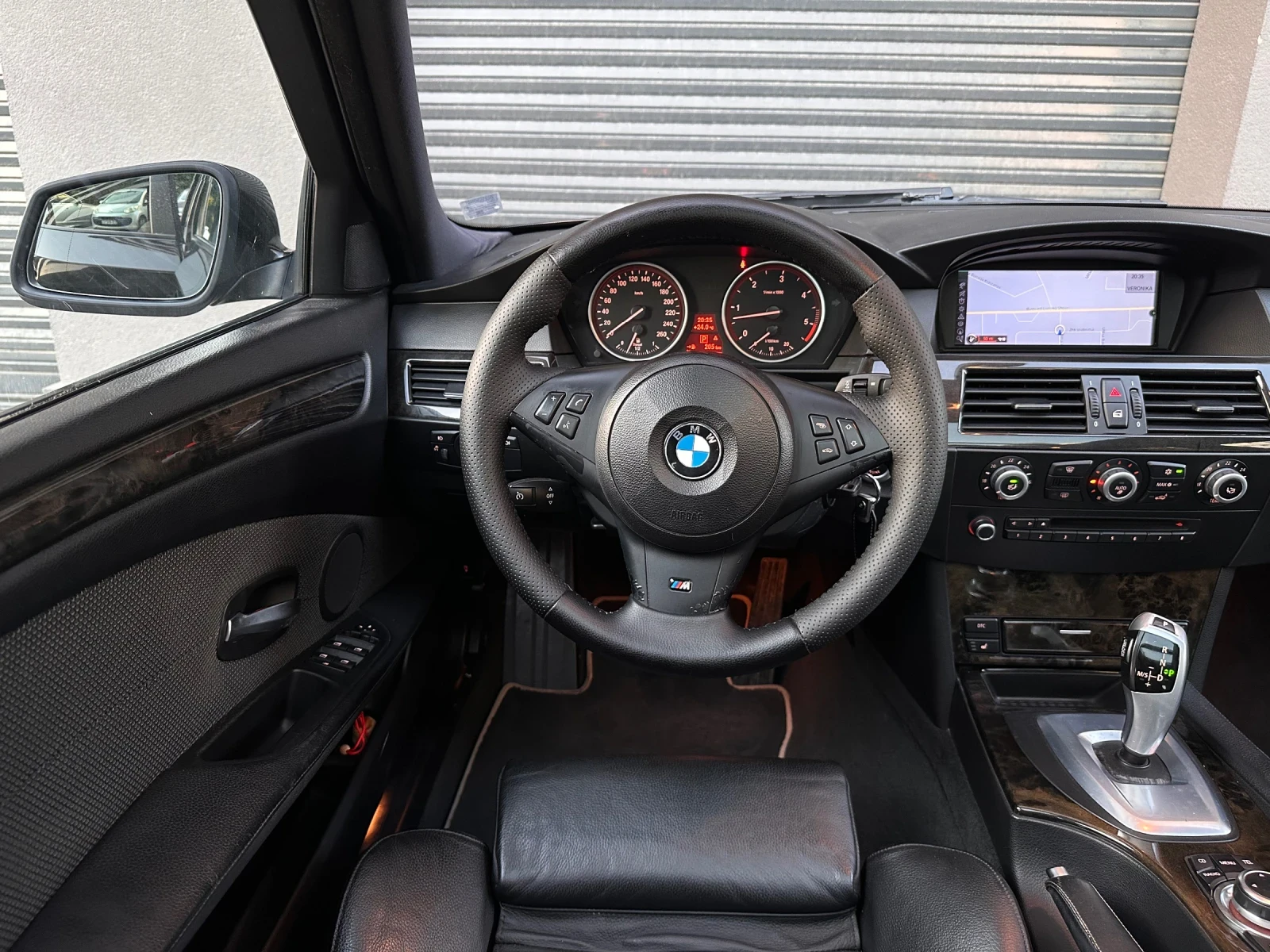 BMW 525 САМО ЗАДНО; ПАНОРАМА; CIC; RECARO; EDITION, снимка 10 - Автомобили и джипове - 55081481