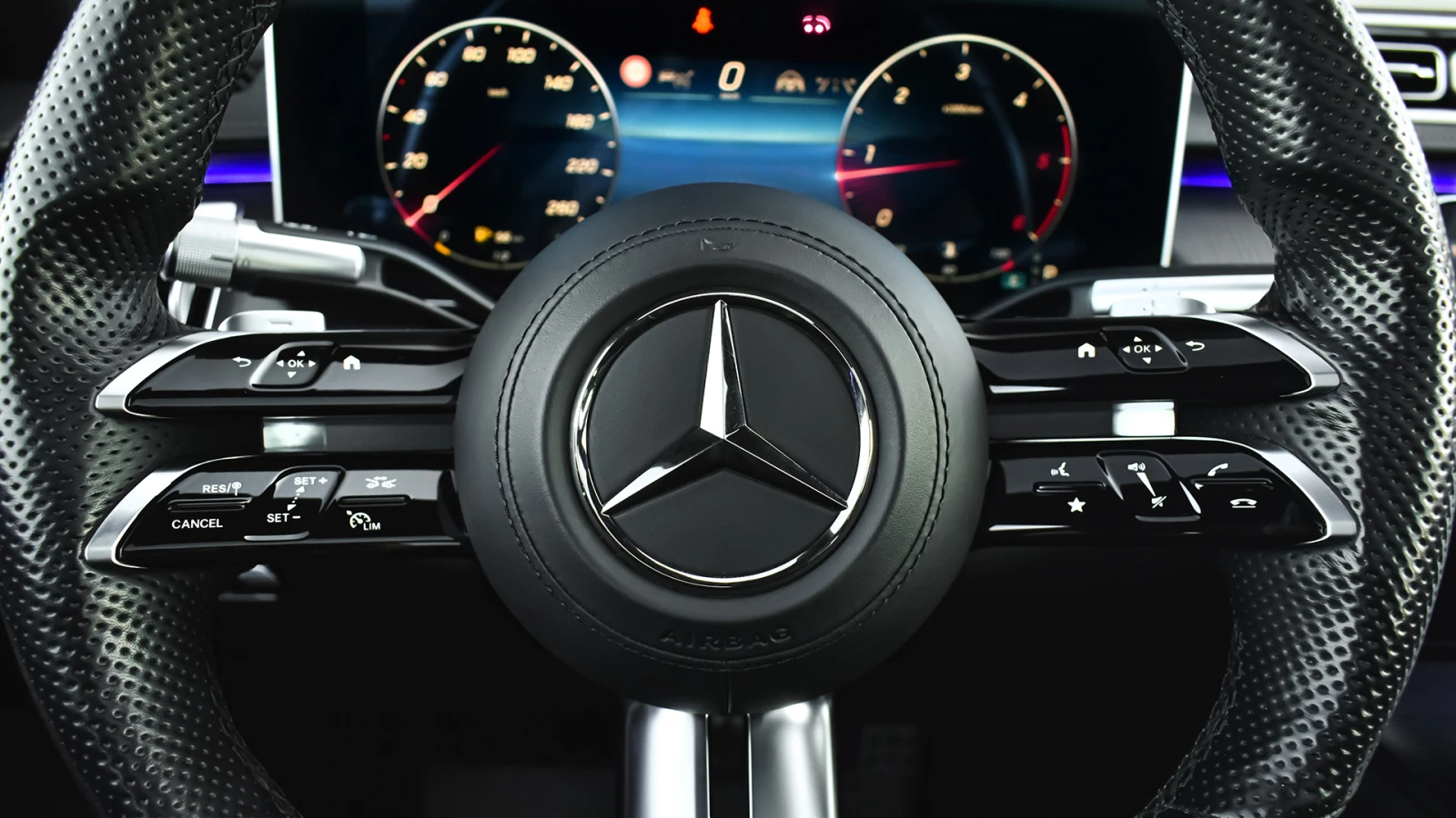 Mercedes-Benz S 350 d AMG Line 4MATIC, снимка 10 - Автомобили и джипове - 55321592