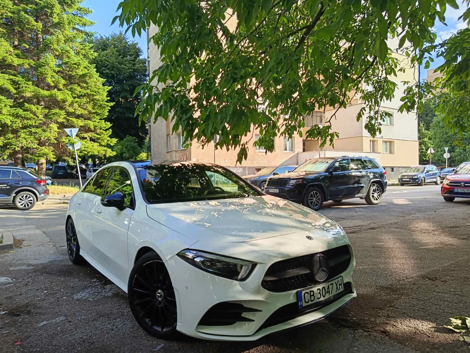 Mercedes-Benz A 200 AMG PACK, снимка 4 - Автомобили и джипове - 55393124