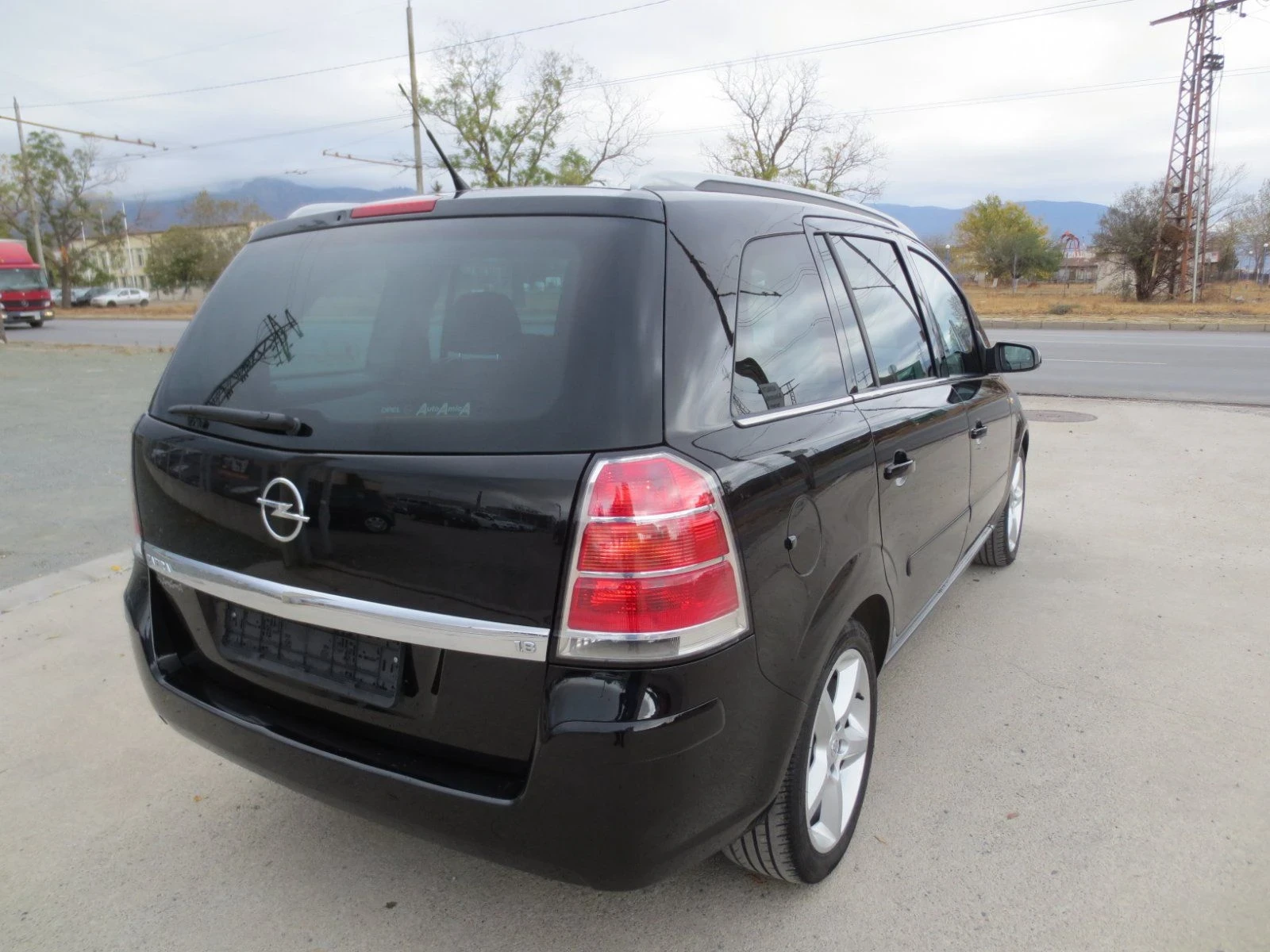 Opel Zafira, снимка 11 - Автомобили и джипове - 55589241