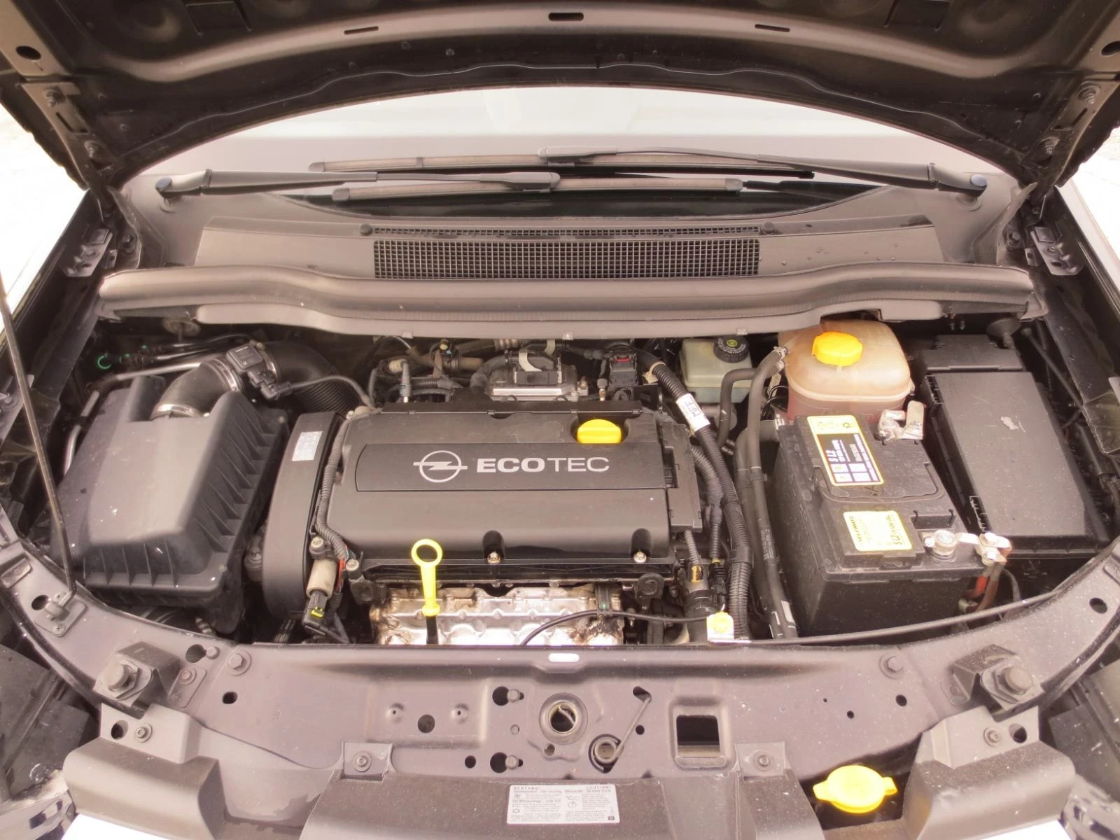 Opel Zafira, снимка 8 - Автомобили и джипове - 55589241