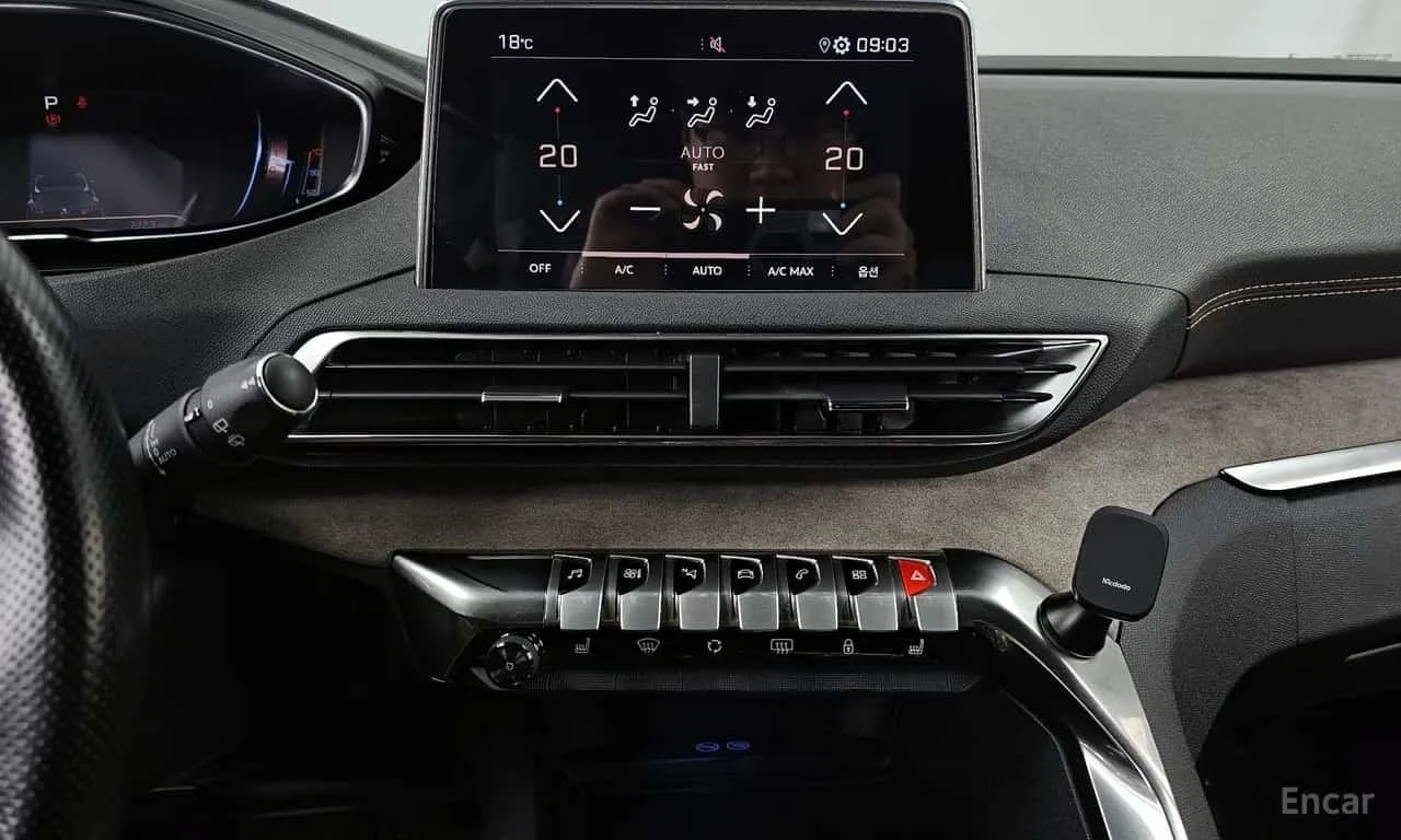 Peugeot 5008 * 2.0 BlueHDi GT * ЦЕНА ДО БГ, снимка 11 - Автомобили и джипове - 55790186