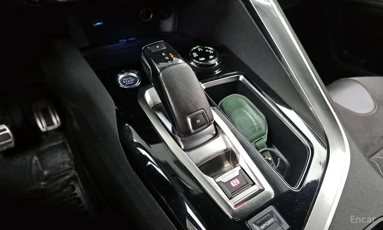Peugeot 5008 * 2.0 BlueHDi GT * ЦЕНА ДО БГ, снимка 12 - Автомобили и джипове - 55790186
