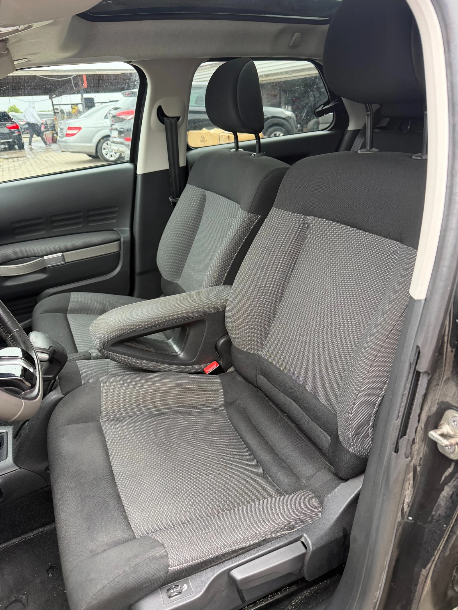 Citroen C4 Cactus 1.6HDI AVTOMAT/NAVI EURO 5 | Mobile.bg � ����������� 12