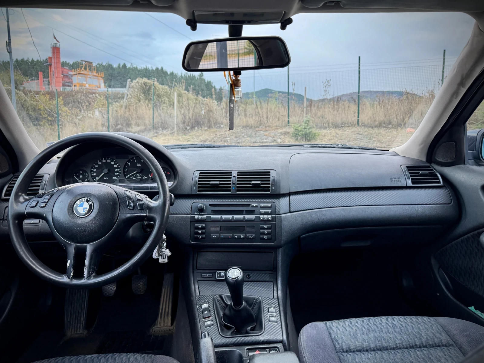 BMW 318 M Tech | ГАЗ, снимка 8 - Автомобили и джипове - 56602820