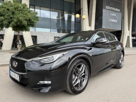  Infiniti Q30