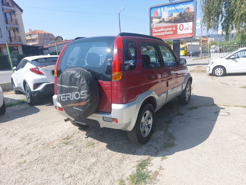 Daihatsu Terios 1.3i* 4X4* 36м. х 191лв.* , снимка 5 - Автомобили и джипове - 46702771